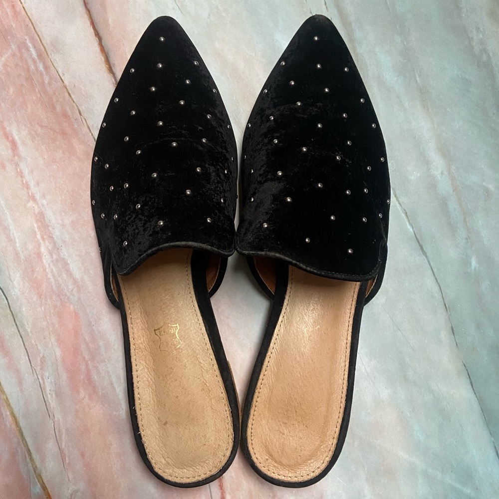 Mi.iM Black Studded Mules